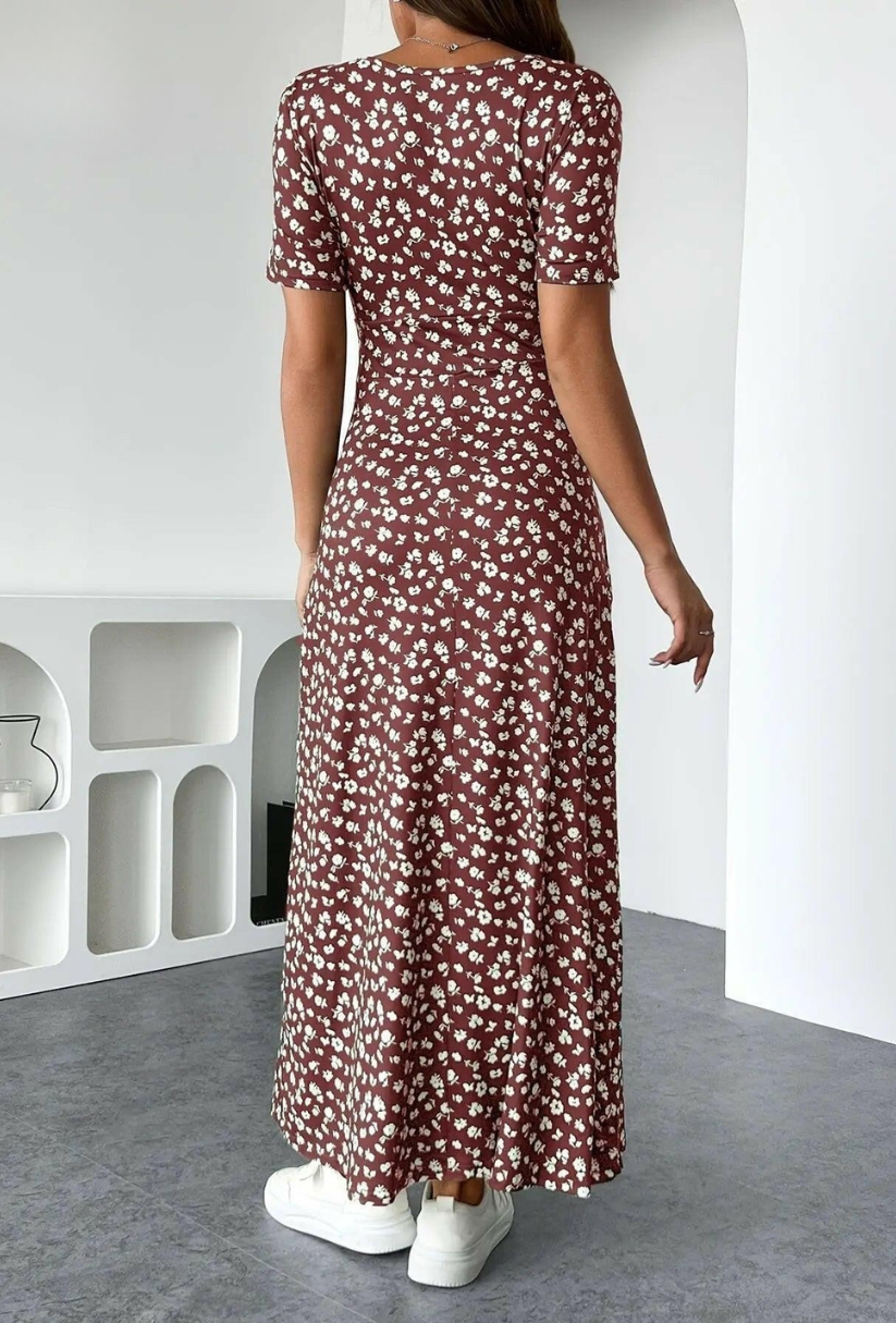 Lucia - The Elegant Floral Knit Dress